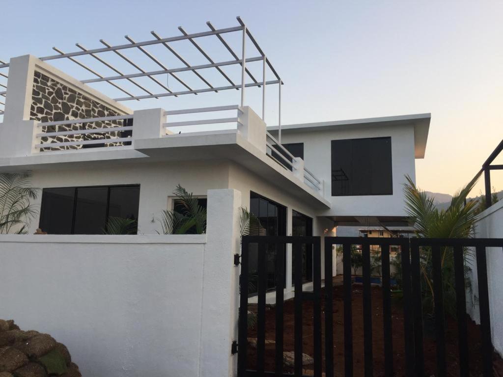 לונבלה Platinum Villa 3Bhk מראה חיצוני תמונה